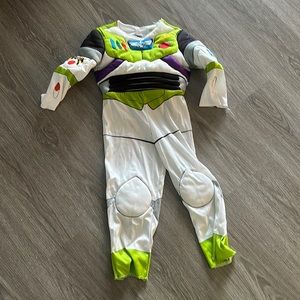 Buzz light year costume size 3t 4t